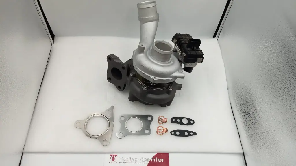 [TC53039880337ES] Turbo échange standard Nissan 2.5 DCI 190 CV